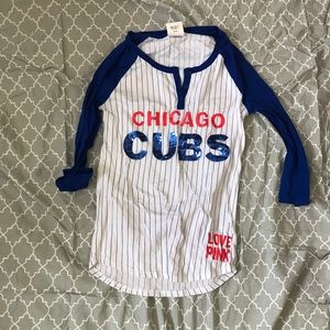Cubs baseball tee